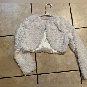 Bonnie Jean Girls Cream embellished fur Cartagon Size M.
